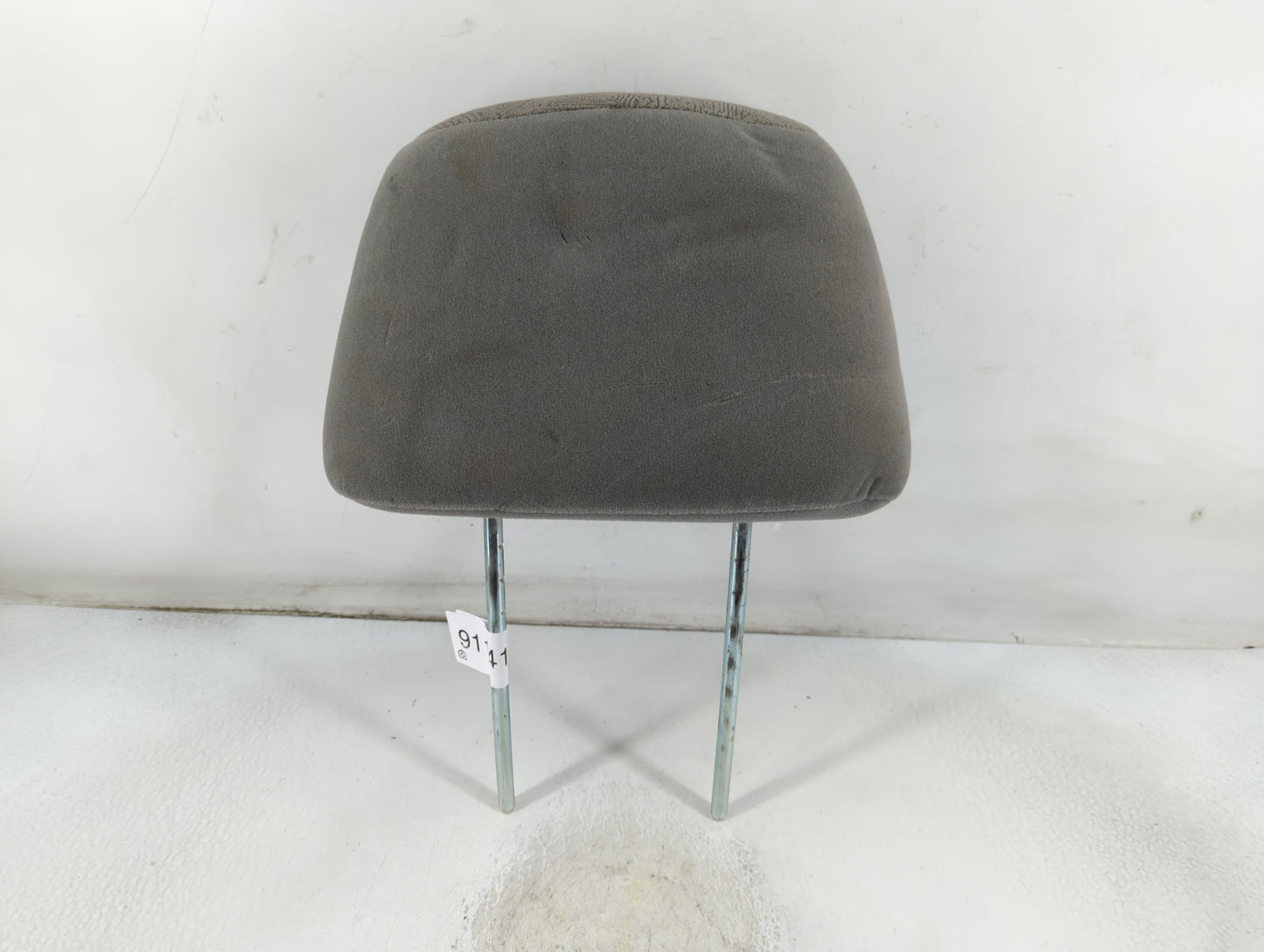 2001 Mitsubishi Montero Headrest Head Rest Front Driver Passenger Seat Fits OEM Used Auto Parts - Oemusedautoparts1.com
