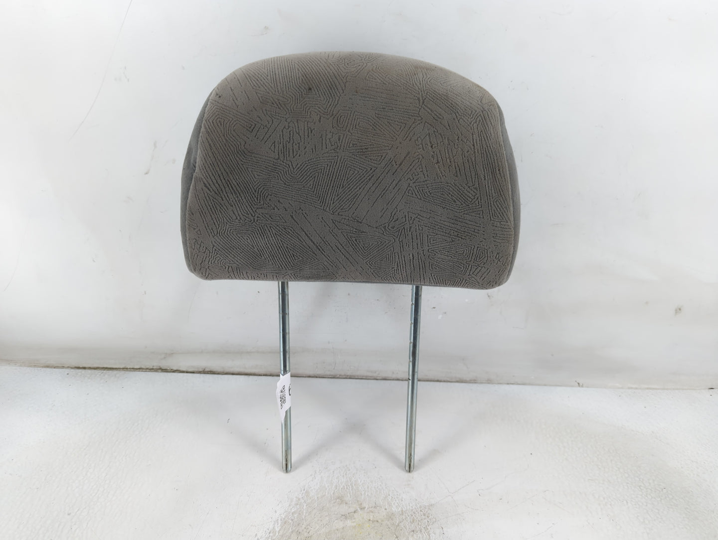 2001 Mitsubishi Montero Headrest Head Rest Front Driver Passenger Seat Fits OEM Used Auto Parts - Oemusedautoparts1.com