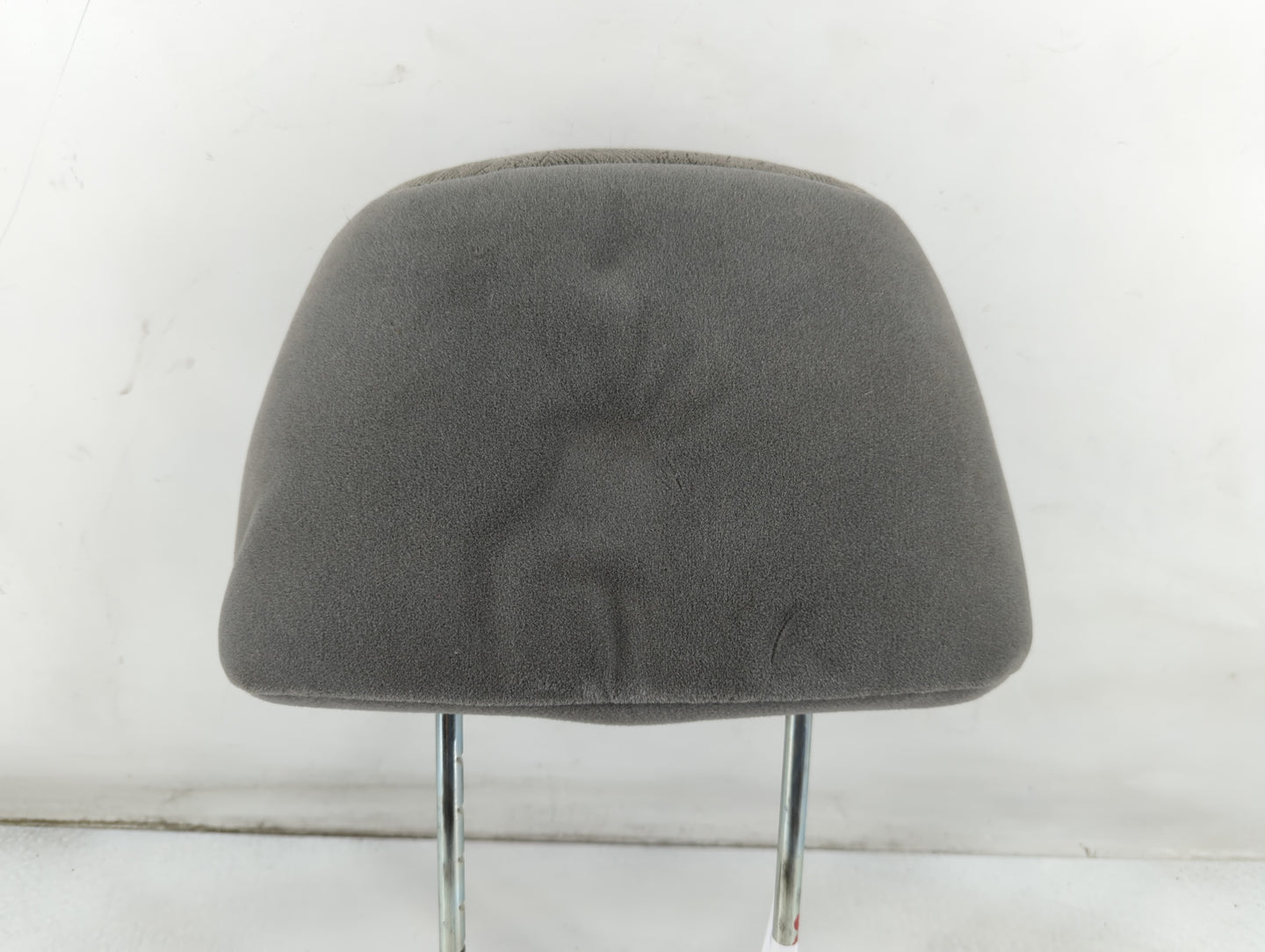 2001 Mitsubishi Montero Headrest Head Rest Front Driver Passenger Seat Fits OEM Used Auto Parts - Oemusedautoparts1.com