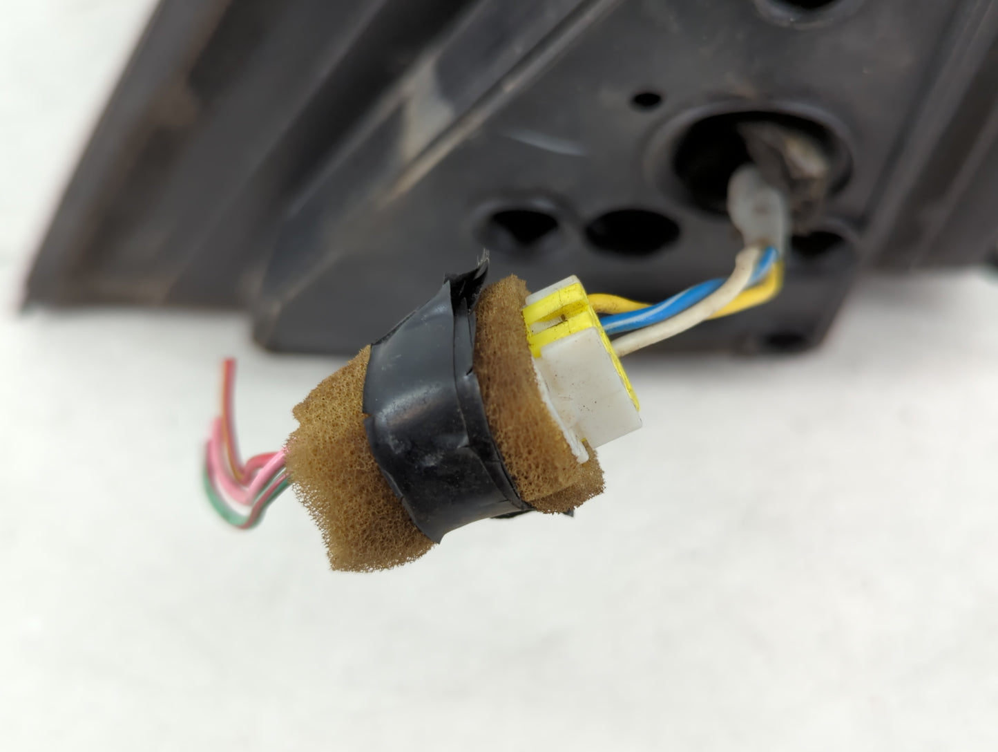 2001 Mitsubishi Montero Side Mirror Replacement Passenger Right View Door Mirror P/N:IIIE13010408 Fits OEM Used Auto Parts -