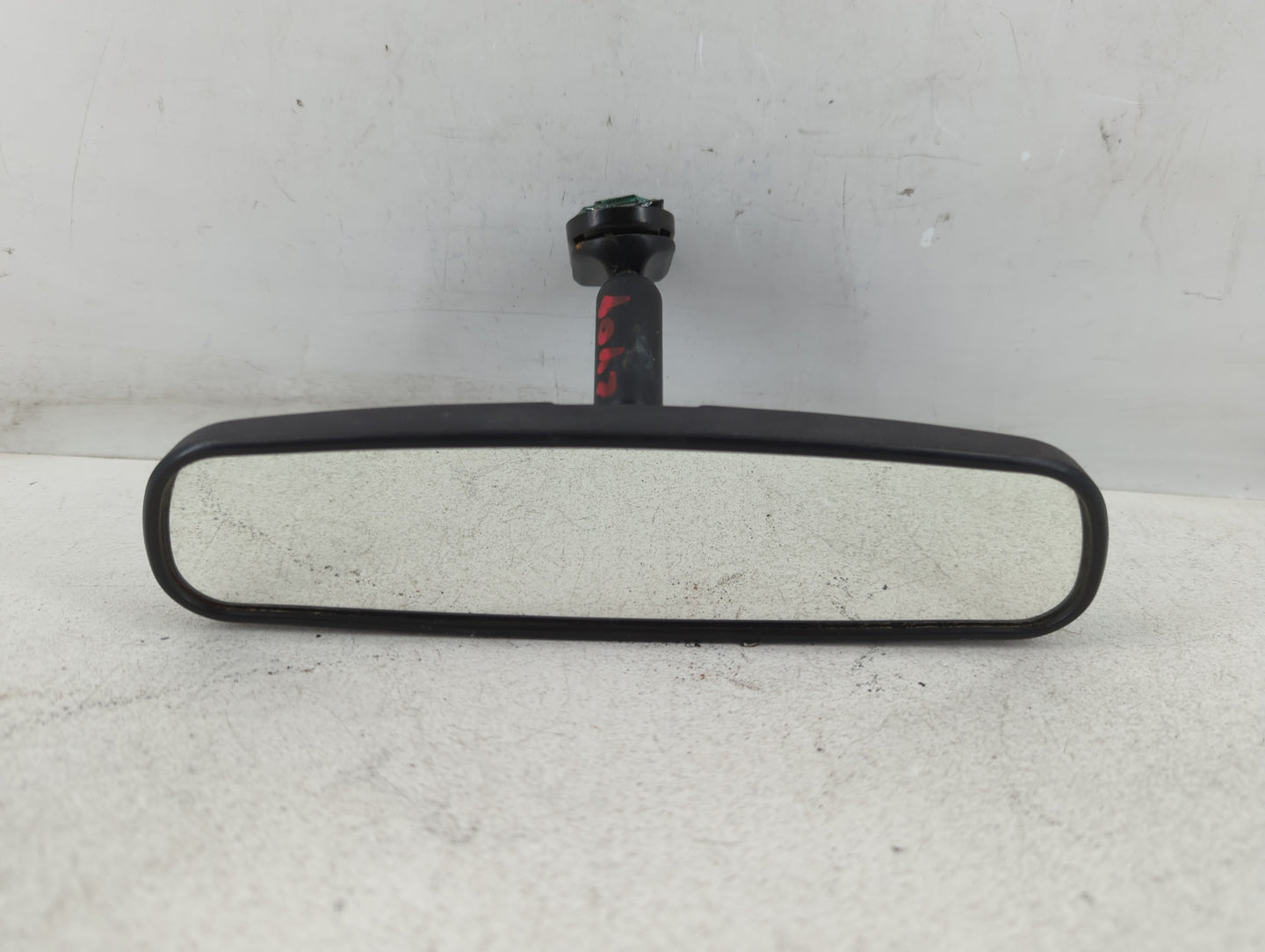 2001-2003 Mitsubishi Montero Interior Rear View Mirror Replacement OEM P/N:IE8011681 Fits Fits 2001 2002 2003 OEM Used Auto 