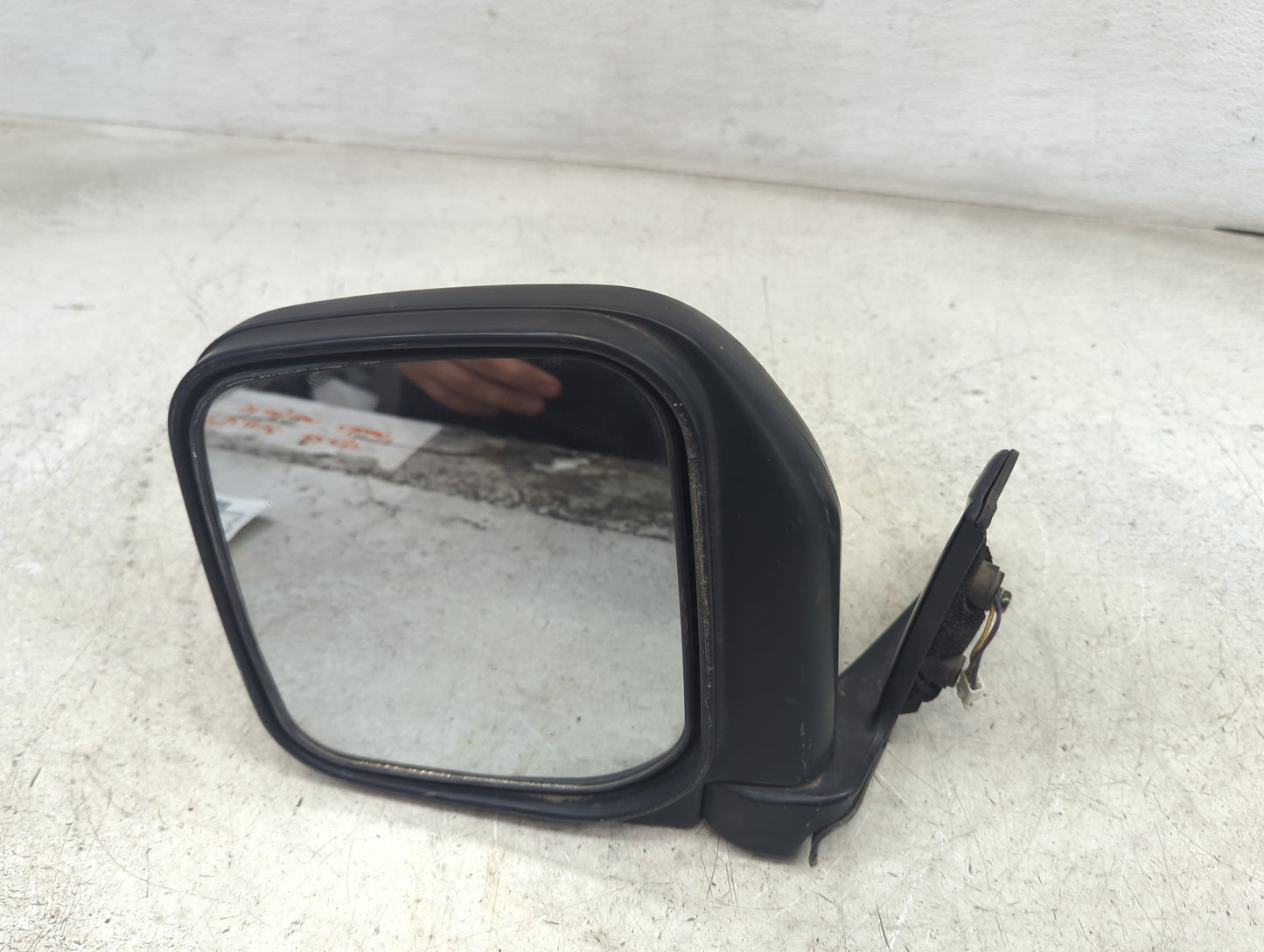 1997-2002 Mitsubishi Montero Sport Driver Side View Mirror - Left Door Mirror OEM Used - Oemusedautoparts1.com