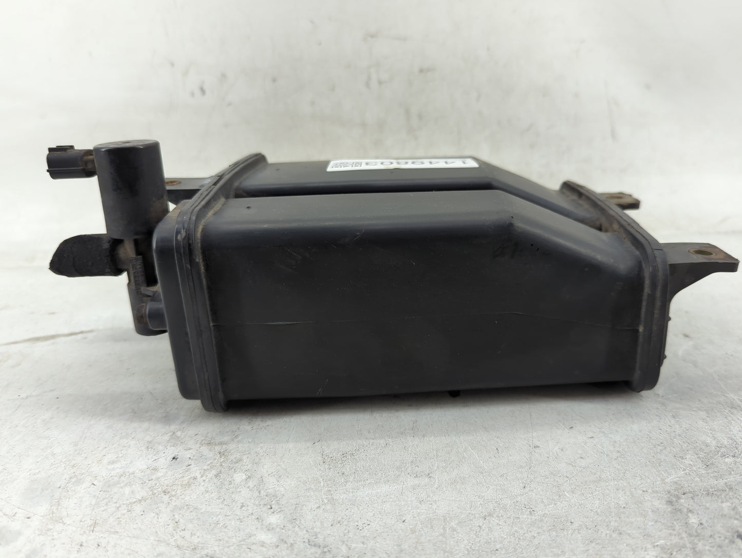 2001 Nissan Altima Fuel Vapor Charcoal Canister - Oemusedautoparts1.com