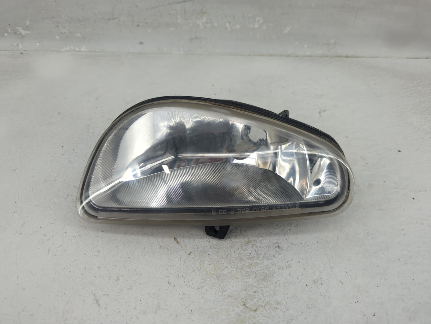 2000-2001 Nissan Maxima Passenger Right Oem Head Light Headlight Lamp - Oemusedautoparts1.com