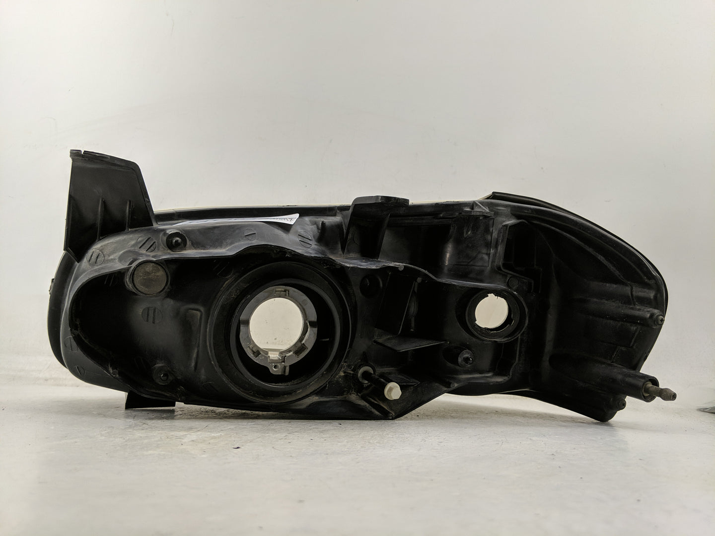 2000-2001 Nissan Maxima Passenger Right Oem Head Light Headlight Lamp - Oemusedautoparts1.com
