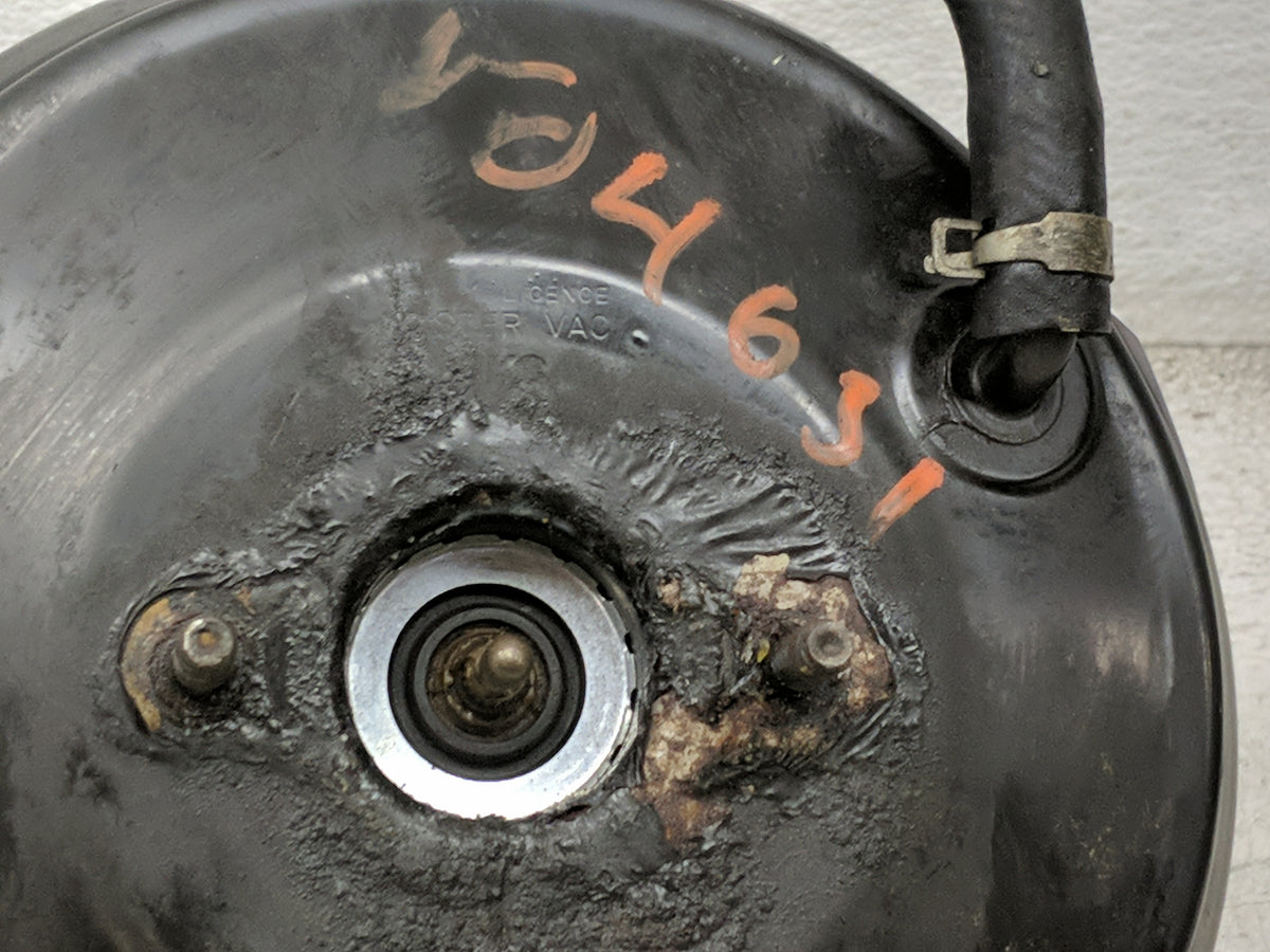 2000-2001 Nissan Maxima Power Brake Booster Oem - Oemusedautoparts1.com