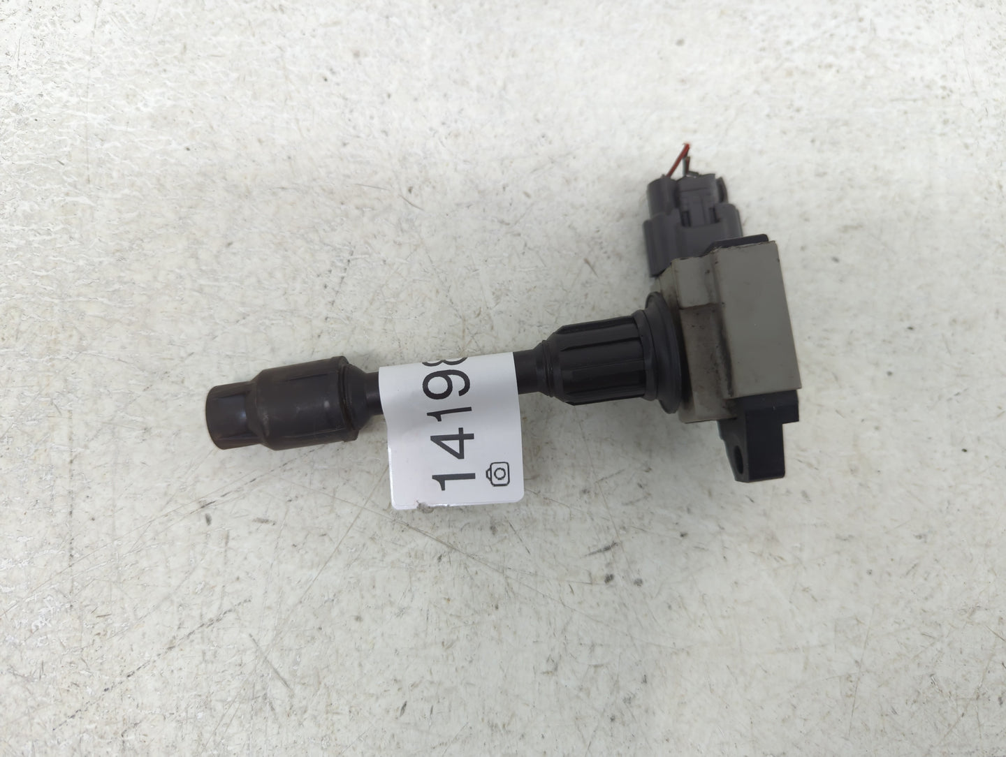 2001-2001 Nissan Pathfinder Ignition Coil Igniter Pack - Oemusedautoparts1.com