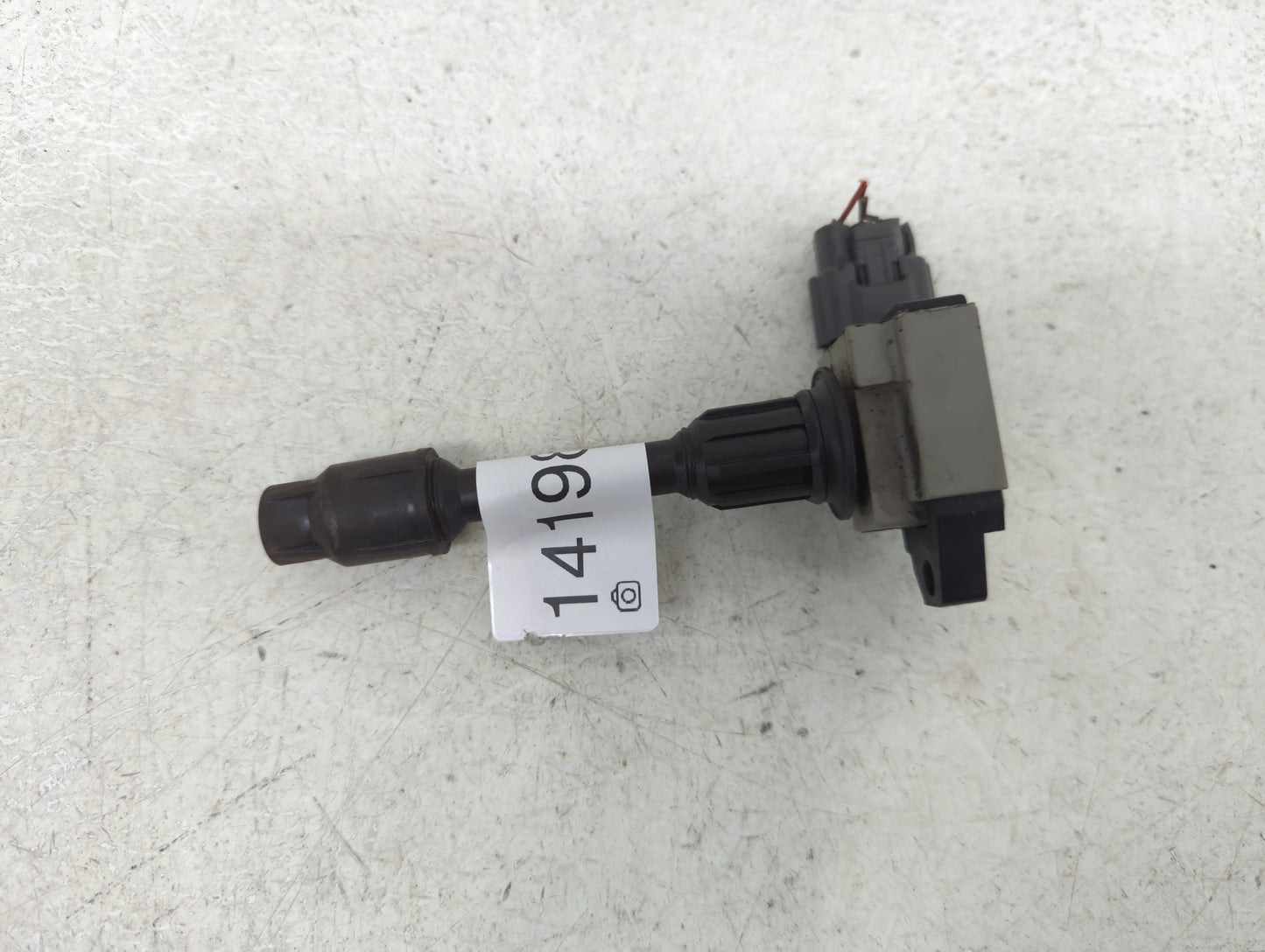 2001-2001 Nissan Pathfinder Ignition Coil Igniter Pack - Oemusedautoparts1.com