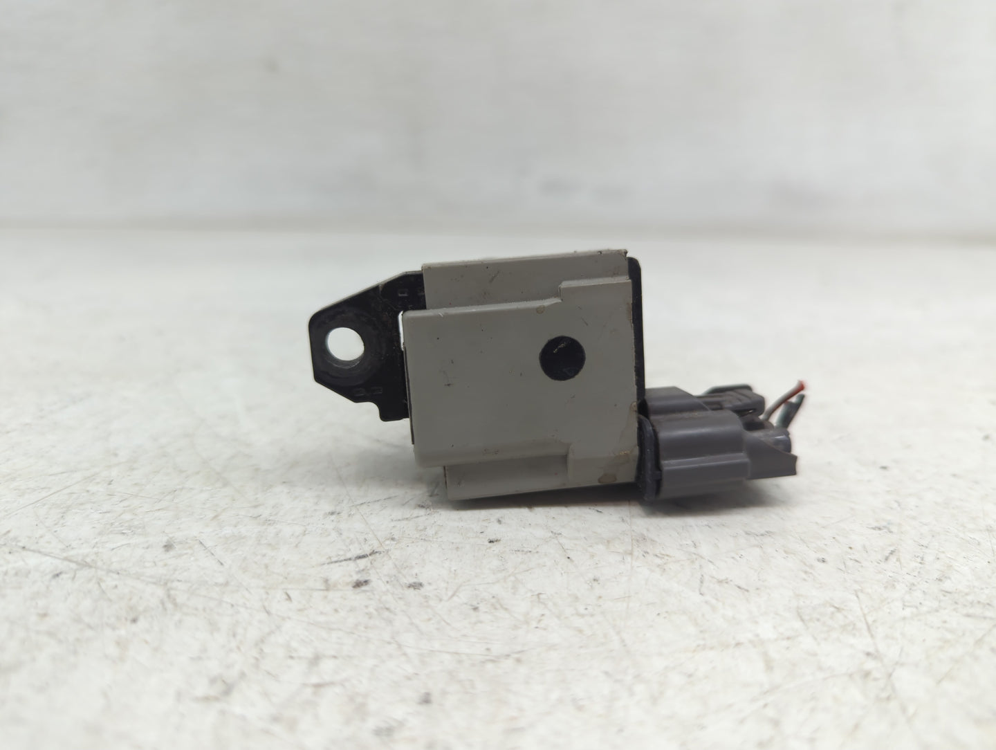 2001-2001 Nissan Pathfinder Ignition Coil Igniter Pack - Oemusedautoparts1.com