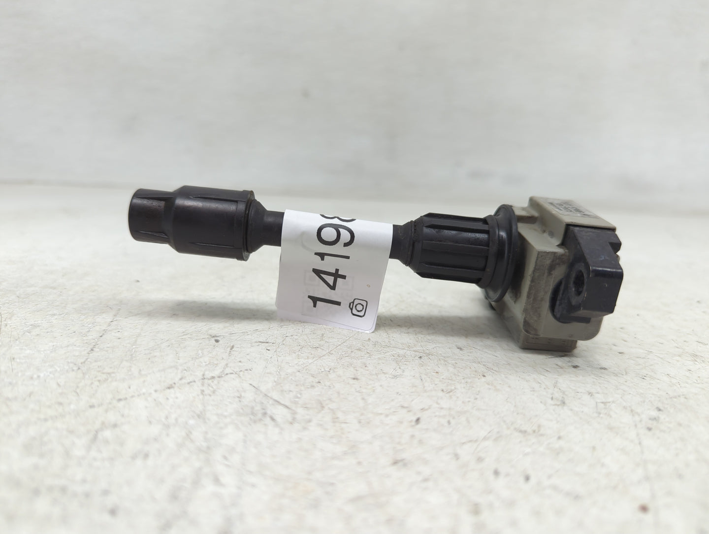 2001-2001 Nissan Pathfinder Ignition Coil Igniter Pack - Oemusedautoparts1.com