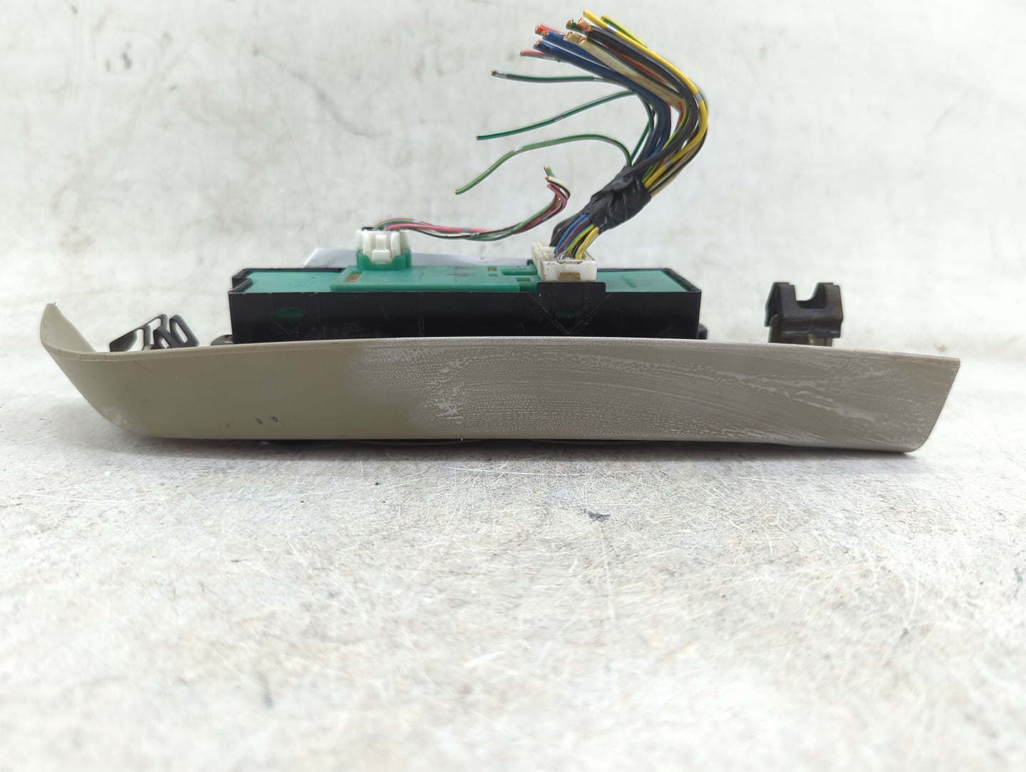 2001 Nissan Pathfinder Master Power Window Switch Replacement Driver Side Left P/N:809613W700 Fits OEM Used Auto Parts - Oem