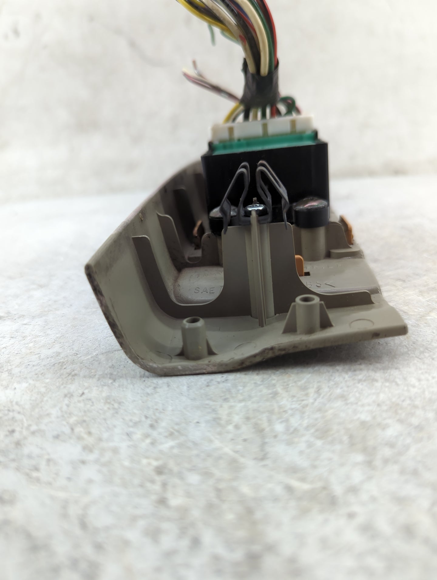 2001 Nissan Pathfinder Master Power Window Switch Replacement Driver Side Left P/N:809613W700 Fits OEM Used Auto Parts - Oem