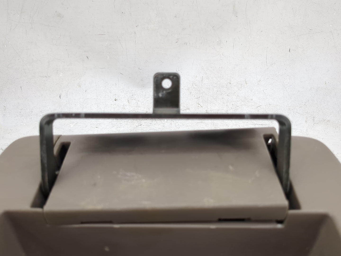2001 Nissan Pathfinder Center Console Armrest Cover Lid Fits OEM Used Auto Parts - Oemusedautoparts1.com