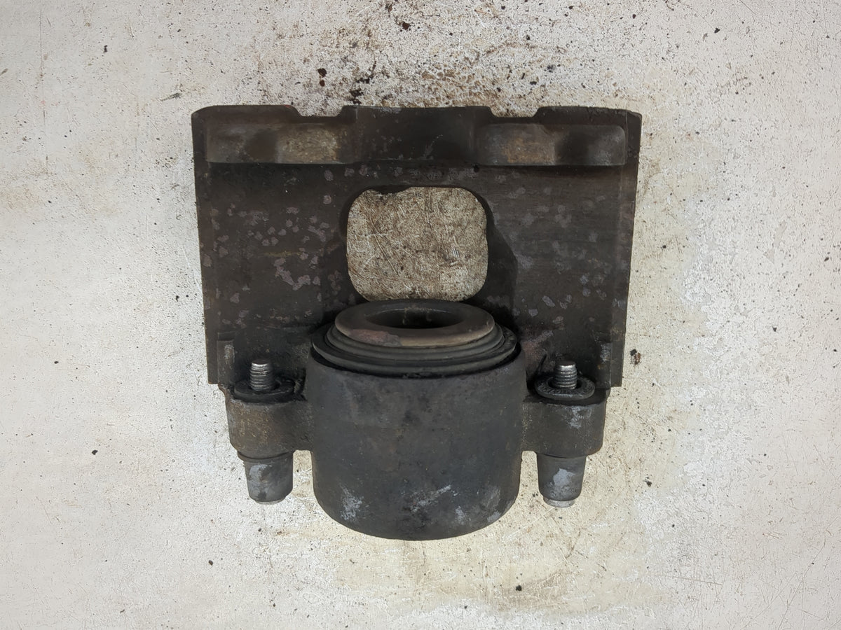 2001 Nissan Quest Front Passenger Right Brake Caliper - Oemusedautoparts1.com
