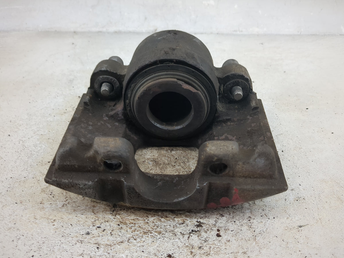 2001 Nissan Quest Front Passenger Right Brake Caliper - Oemusedautoparts1.com