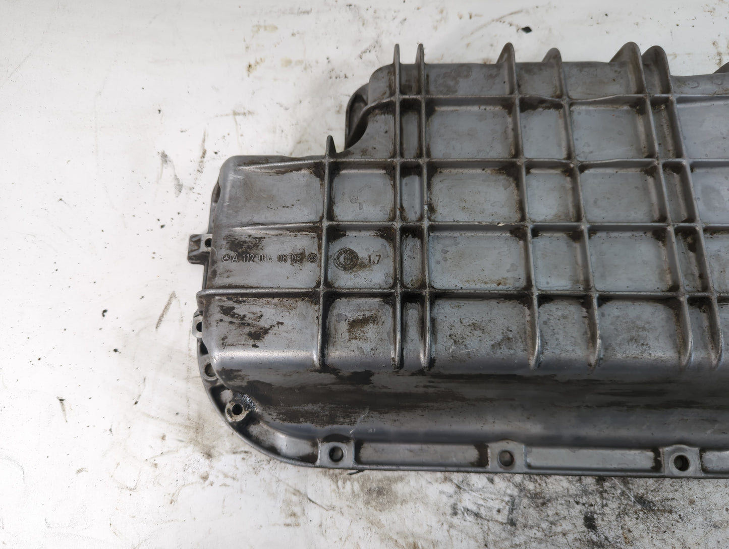 2000-2006 Nissan Sentra Engine Oil Pan P/N:A 112 014 06 03 Fits Fits 2000 2001 2002 2003 2004 2005 2006 OEM Used Auto Parts 