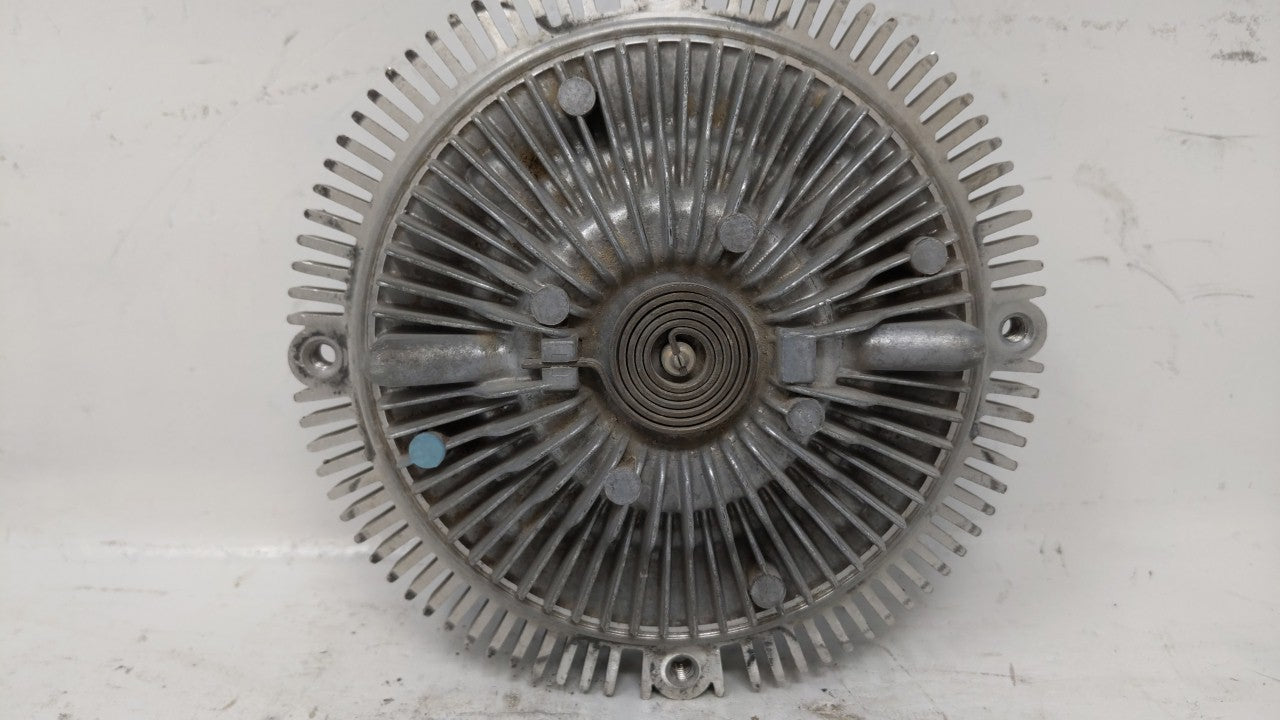 2001 Nissan Xterra Radiator Cooling Fan Clutch - Oemusedautoparts1.com