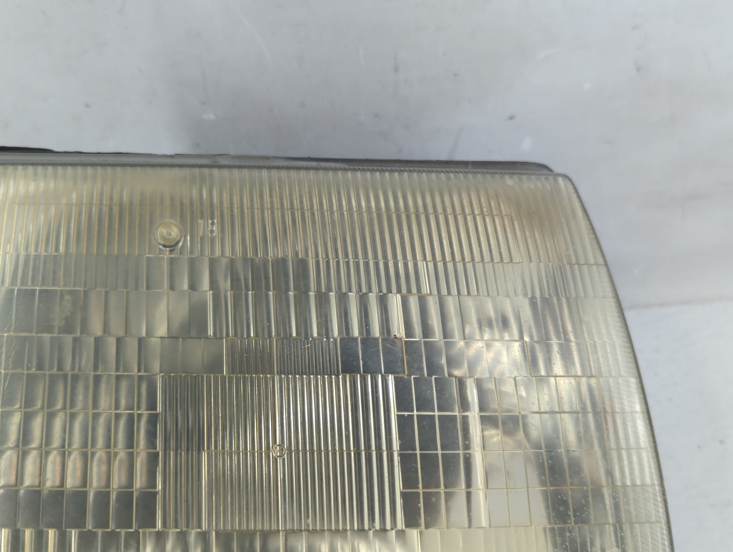 2000-2001 Nissan Xterra Passenger Right Oem Head Light Headlight Lamp - Oemusedautoparts1.com