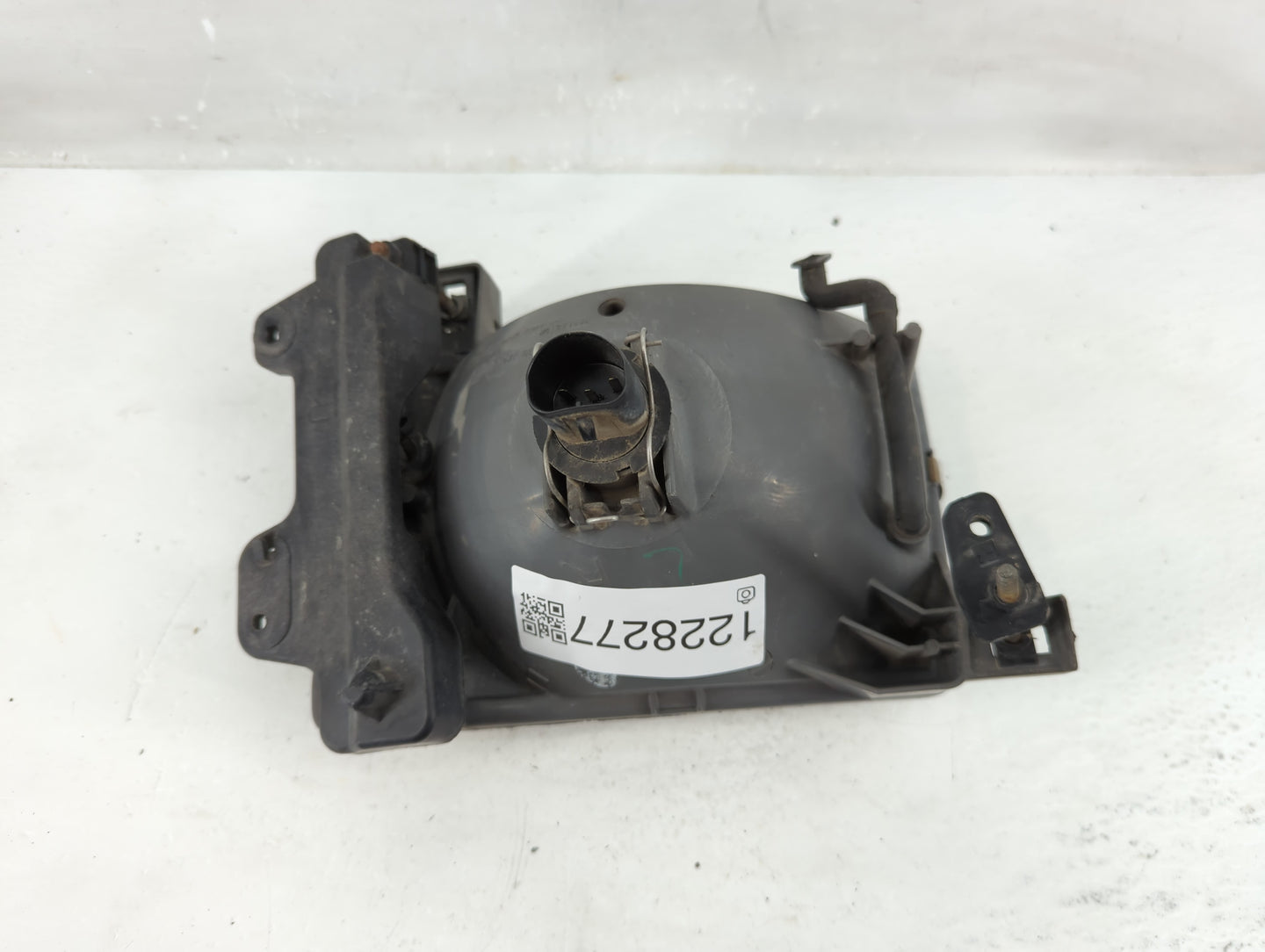 2000-2001 Nissan Xterra Passenger Right Oem Head Light Headlight Lamp - Oemusedautoparts1.com