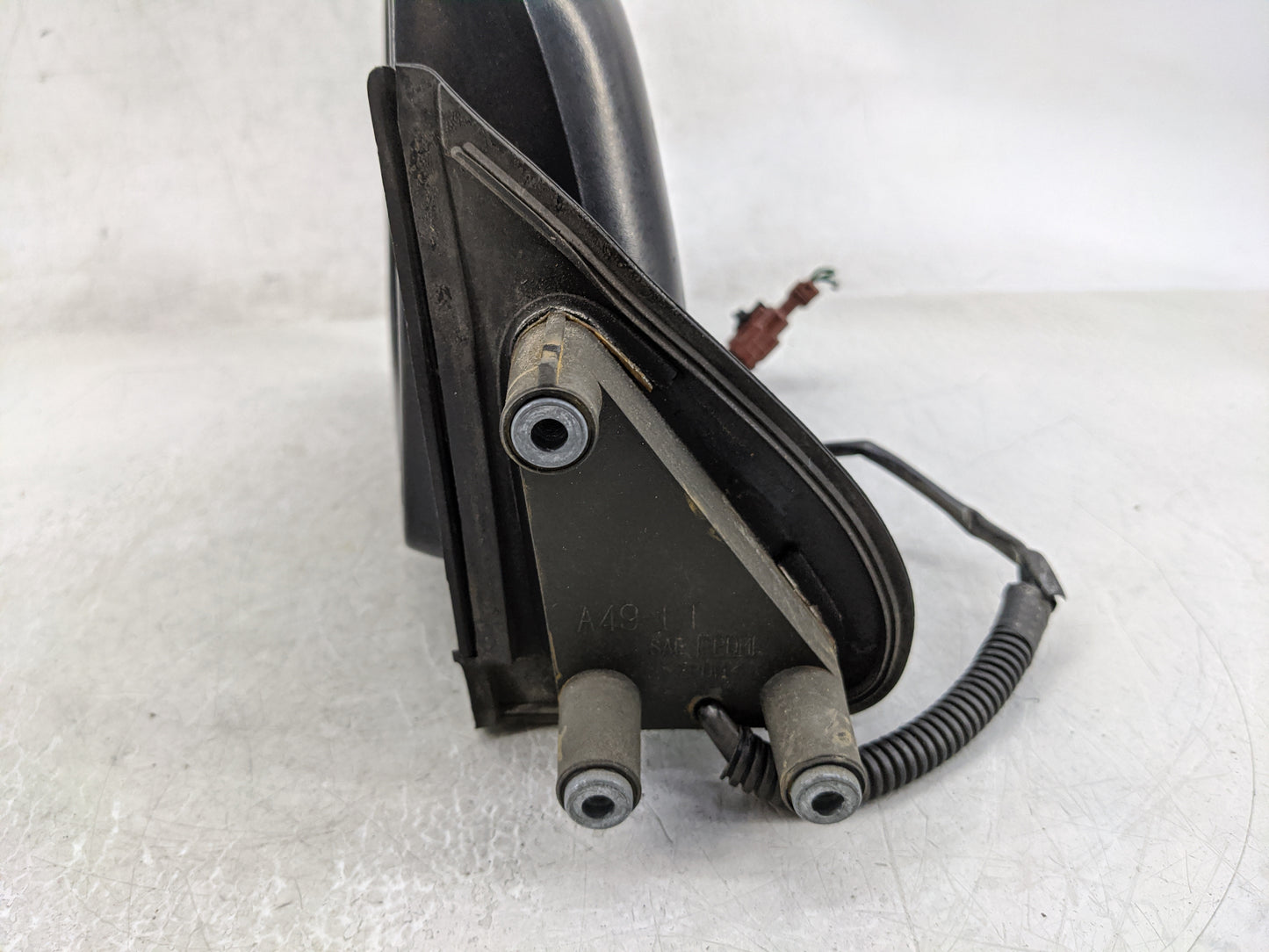 2000-2004 Nissan Xterra Driver Side View Mirror - Left Door Mirror OEM Used - Oemusedautoparts1.com