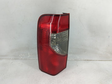 2000-2001 Nissan Xterra Tail Light Assembly Passenger Right OEM P/N:3157AK Fits Fits 2000 2001 OEM Used Auto Parts - Oemused