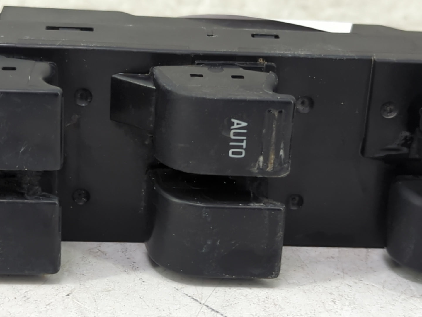 2000-2004 Nissan Xterra Master Power Window Switch Replacement Driver Side Left Fits Fits 1998 1999 2000 2001 2002 2003 2004