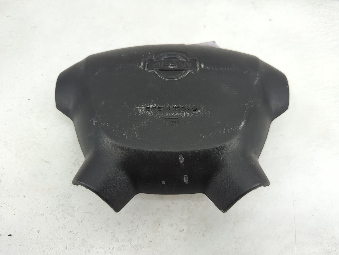 2001-2001 Nissan Xterra Air Bag Driver Left Steering Wheel Mounted 1466098 - Oemusedautoparts1.com