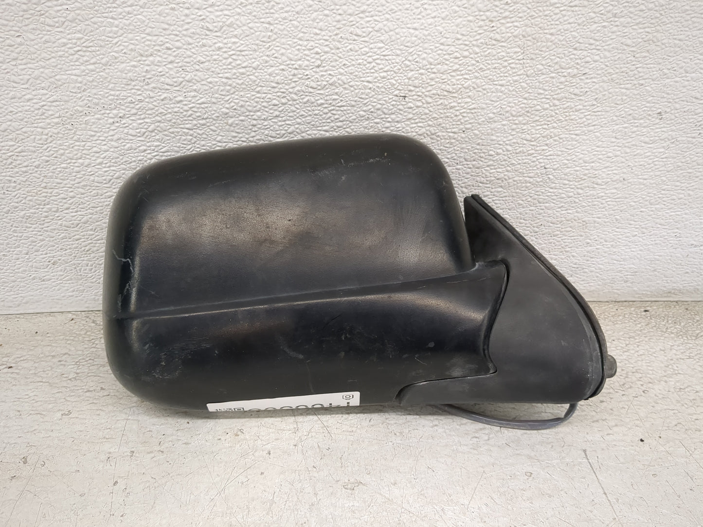 2000-2004 Nissan Xterra Passenger Side View Mirror - Right Door Mirror OEM Used - Oemusedautoparts1.com
