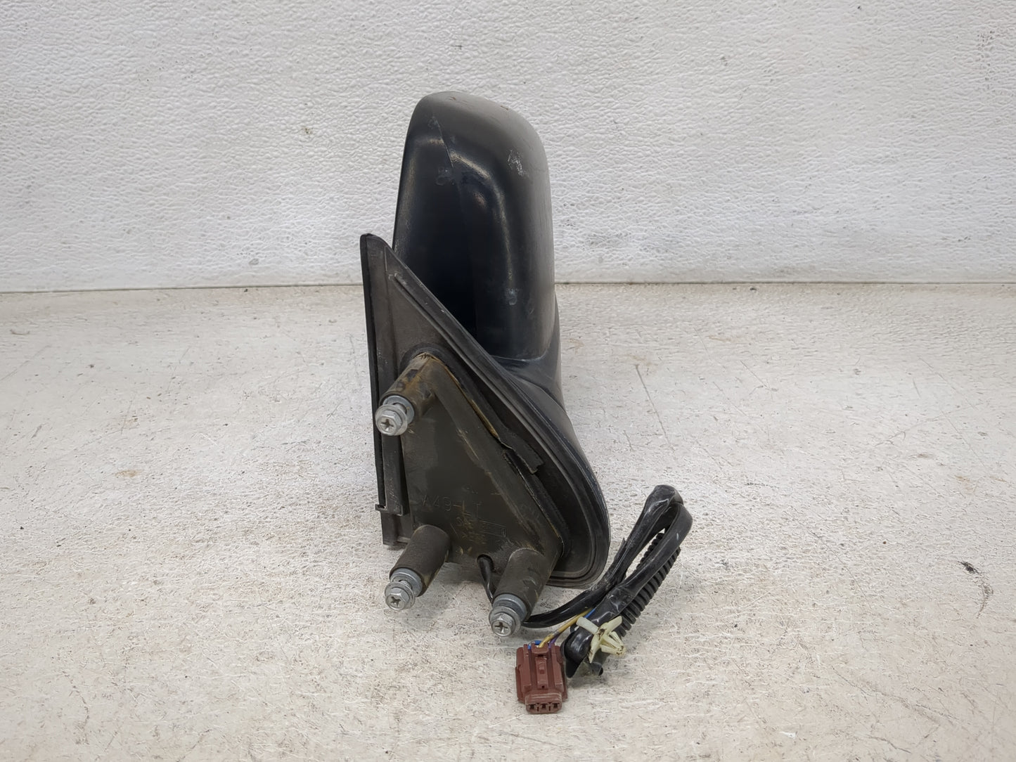 2000-2004 Nissan Xterra Driver Side View Mirror - Left Door Mirror OEM Used - Oemusedautoparts1.com