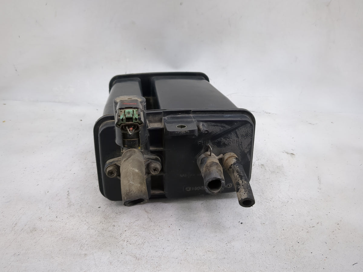 2001 Nissan Xterra Fuel Vapor Charcoal Canister - Oemusedautoparts1.com