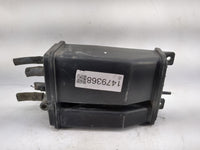 2001 Nissan Xterra Fuel Vapor Charcoal Canister - Oemusedautoparts1.com
