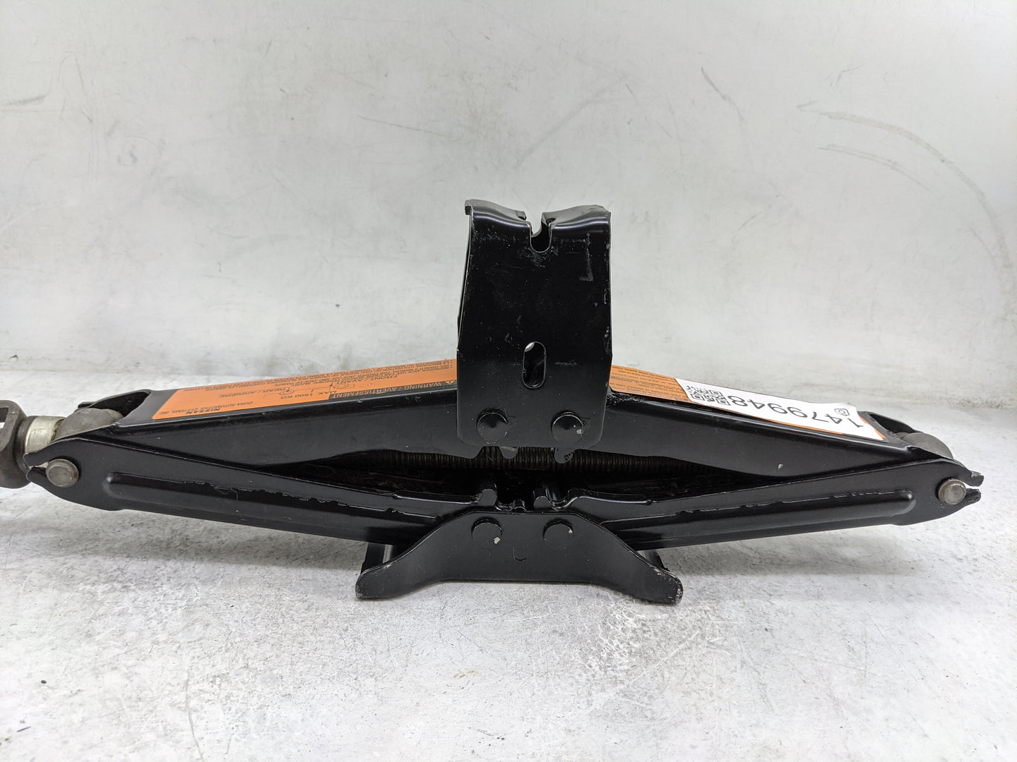 2001 Nissan Xterra Spare Scissor Car Jack Black - Oemusedautoparts1.com