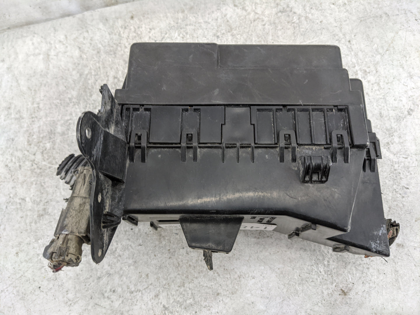 2001 Nissan Xterra Fusebox Fuse Box Panel Relay Module P/N:24382 3S500 7154-3132 Fits Fits 2002 OEM Used Auto Parts - Oemuse