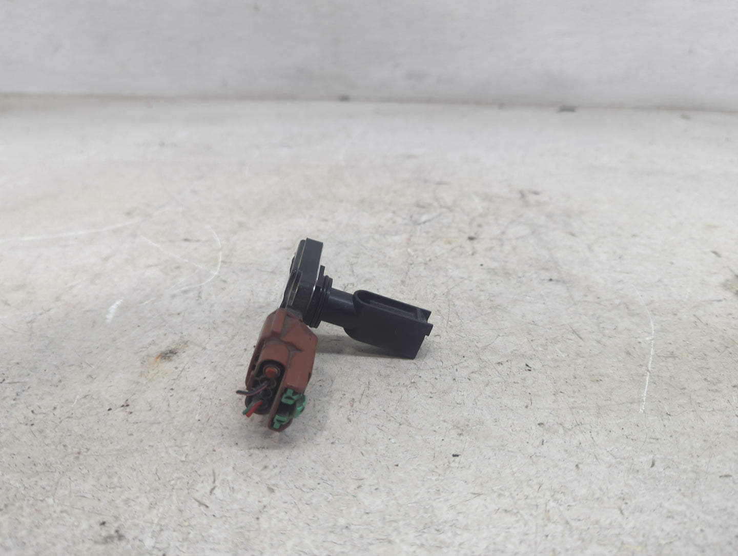 2000-2004 Nissan Xterra Mass Air Flow Meter Maf - Oemusedautoparts1.com
