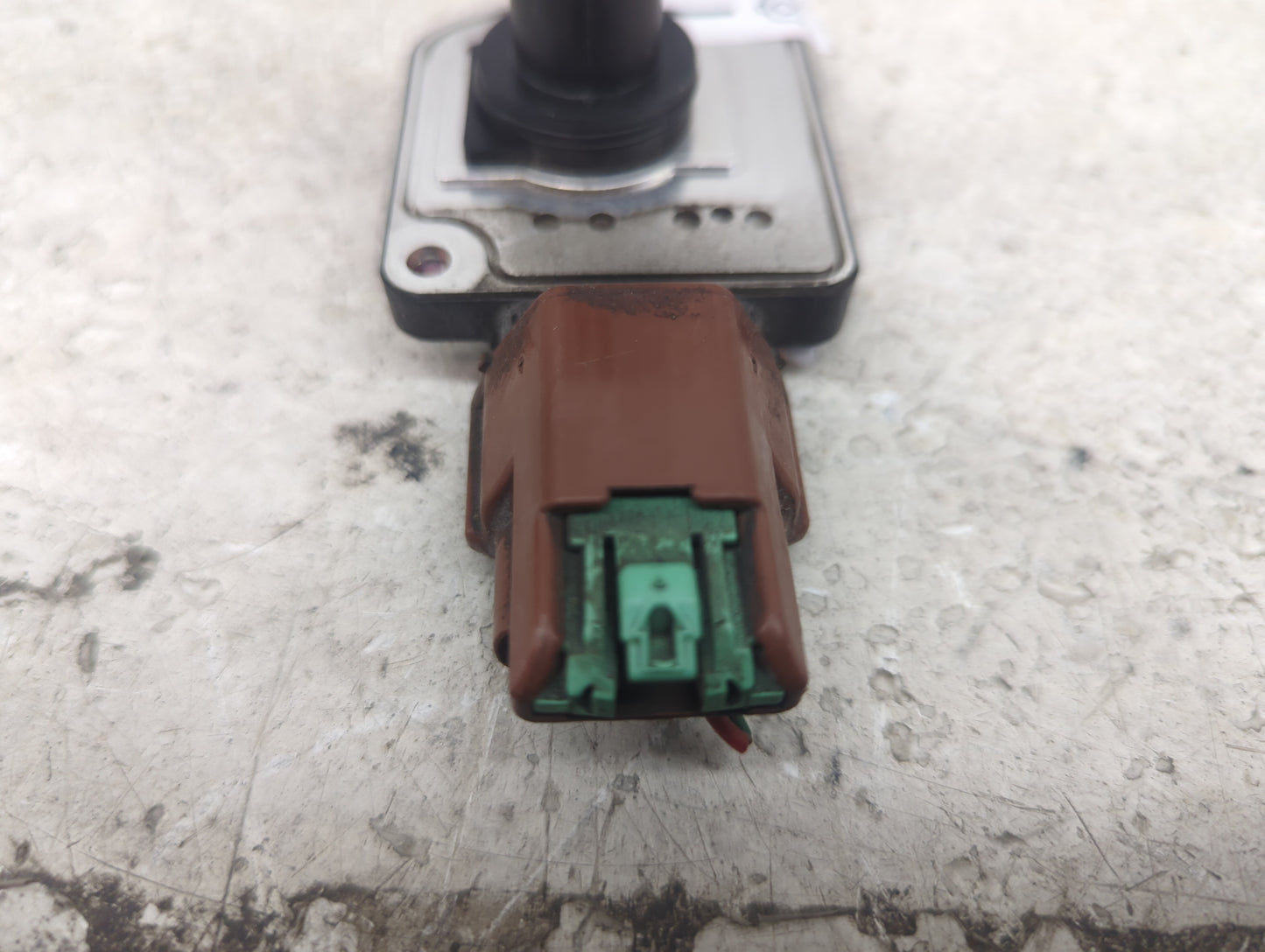 2000-2004 Nissan Xterra Mass Air Flow Meter Maf - Oemusedautoparts1.com