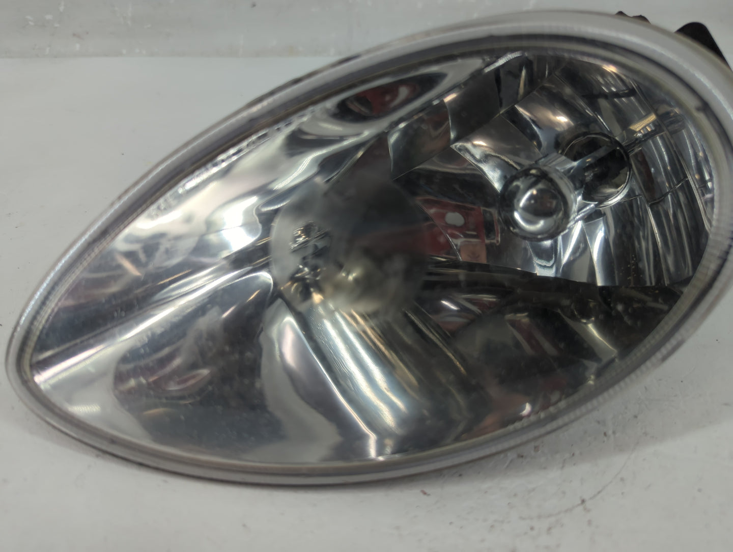 2001-2003 Oldsmobile Aurora Driver Left Oem Front Light Lamp - Oemusedautoparts1.com