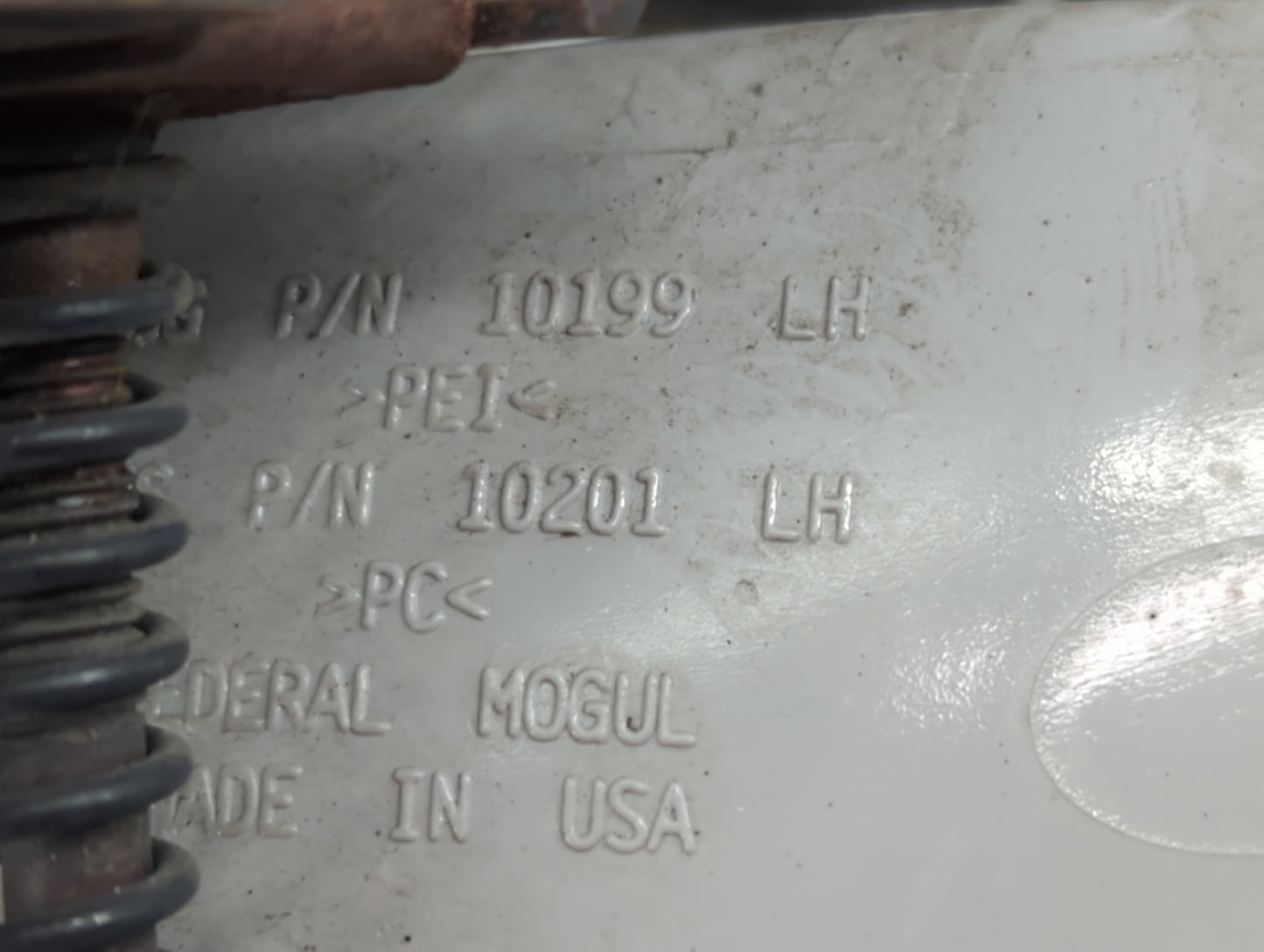 2001-2003 Oldsmobile Aurora Driver Left Oem Front Light Lamp - Oemusedautoparts1.com