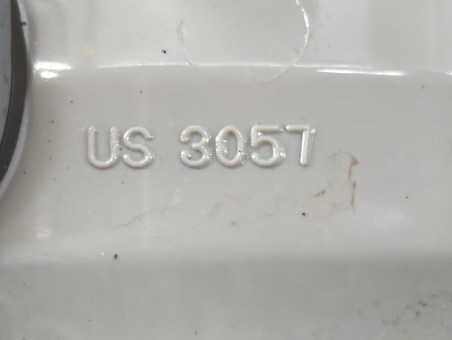 2001-2003 Oldsmobile Aurora Tail Light Assembly Driver Left OEM Fits Fits 2001 2002 2003 OEM Used Auto Parts - Oemusedautopa