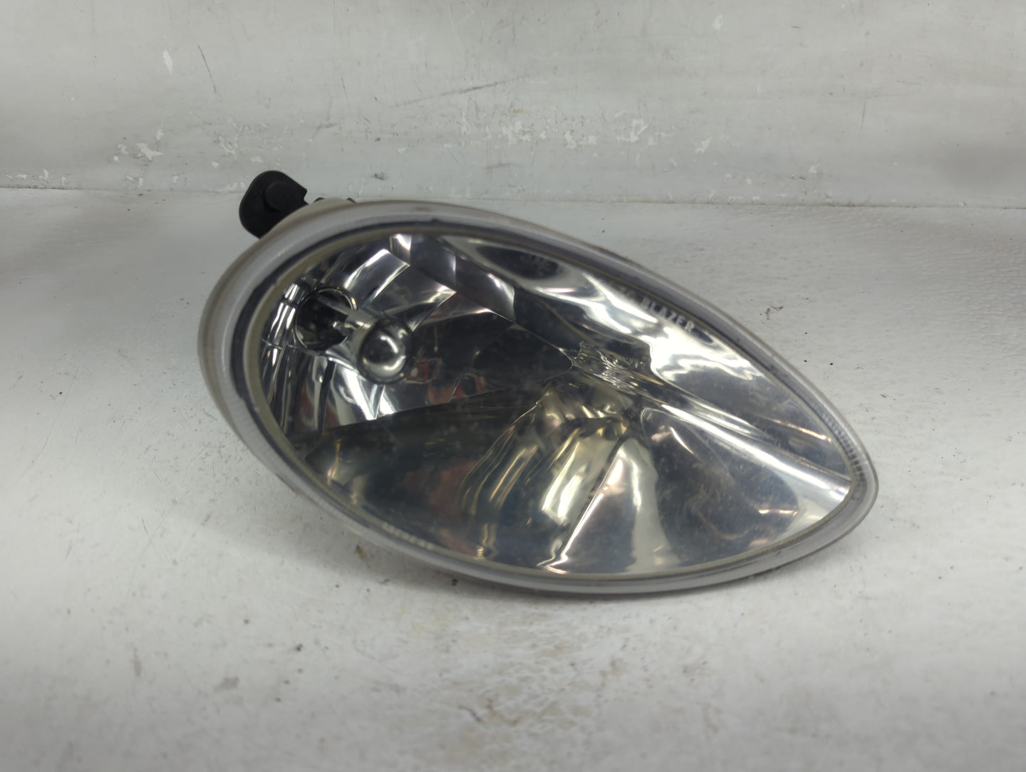 2001-2003 Oldsmobile Aurora Passenger Right Oem Front Light Lamp - Oemusedautoparts1.com