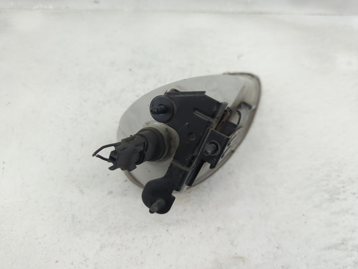 2001-2003 Oldsmobile Aurora Passenger Right Oem Front Light Lamp - Oemusedautoparts1.com