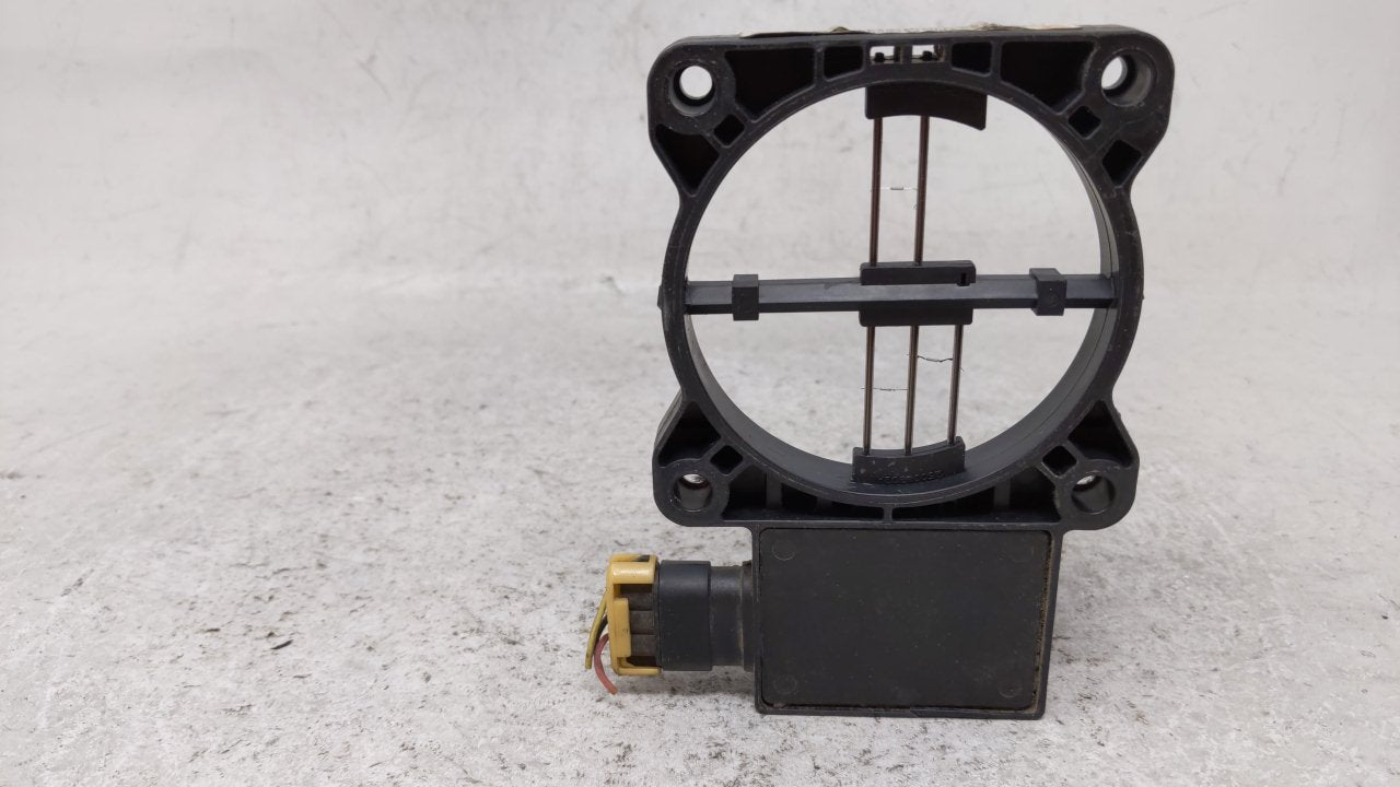2001-2002 Oldsmobile Aurora Mass Air Flow Meter Maf - Oemusedautoparts1.com