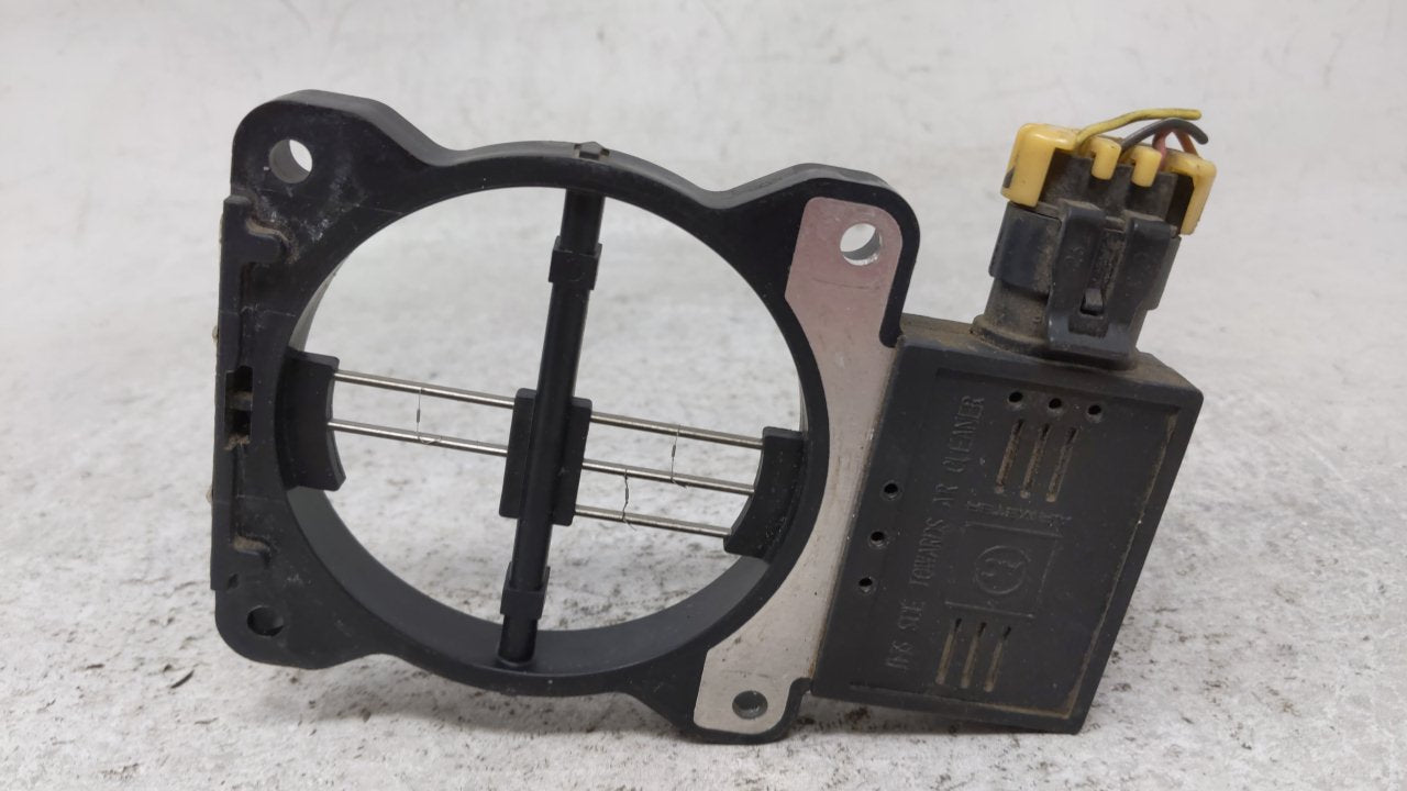 2001-2002 Oldsmobile Aurora Mass Air Flow Meter Maf - Oemusedautoparts1.com