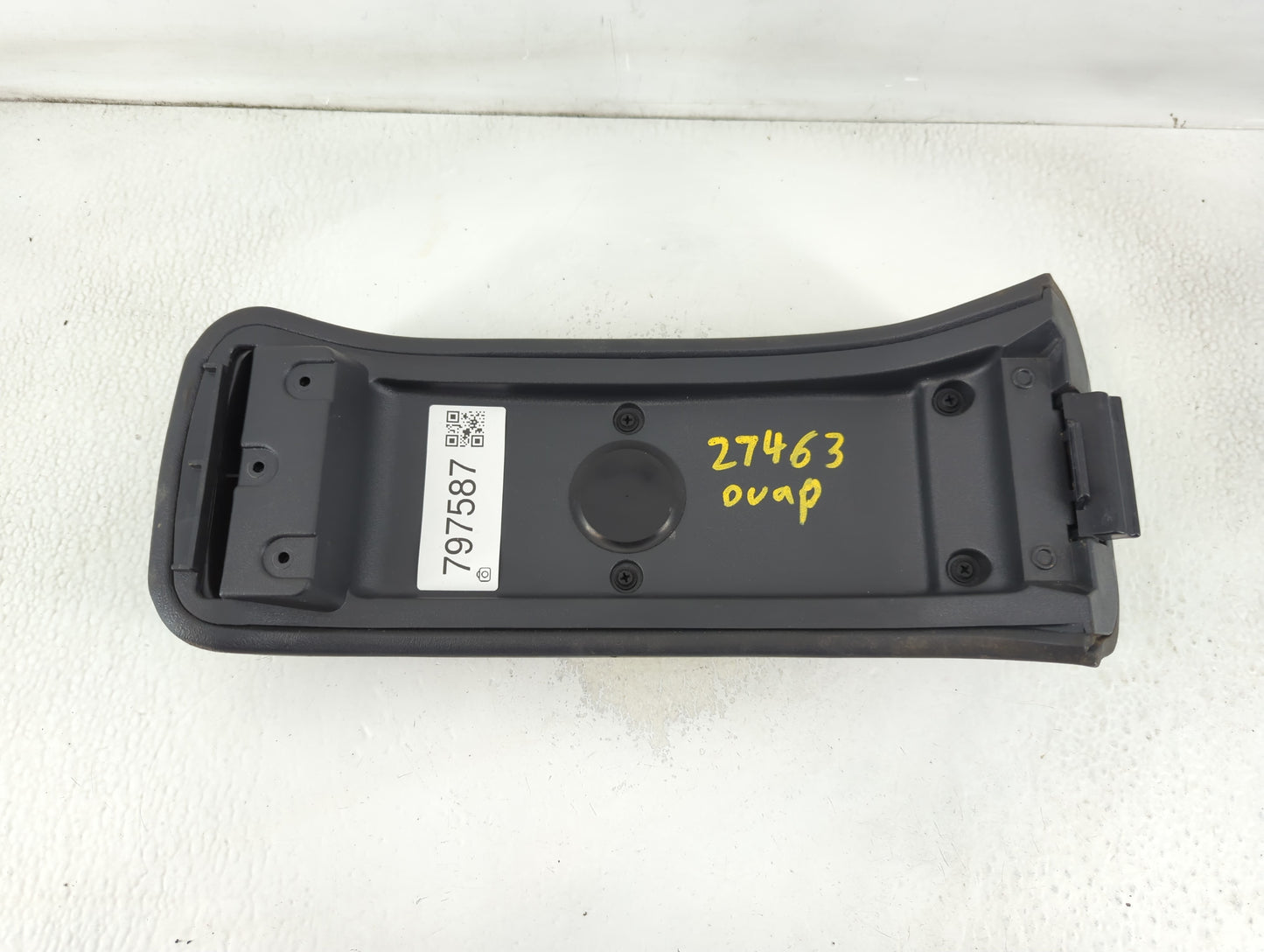 2001 Oldsmobile Bravado Center Console Armrest Cover Lid Fits OEM Used Auto Parts - Oemusedautoparts1.com