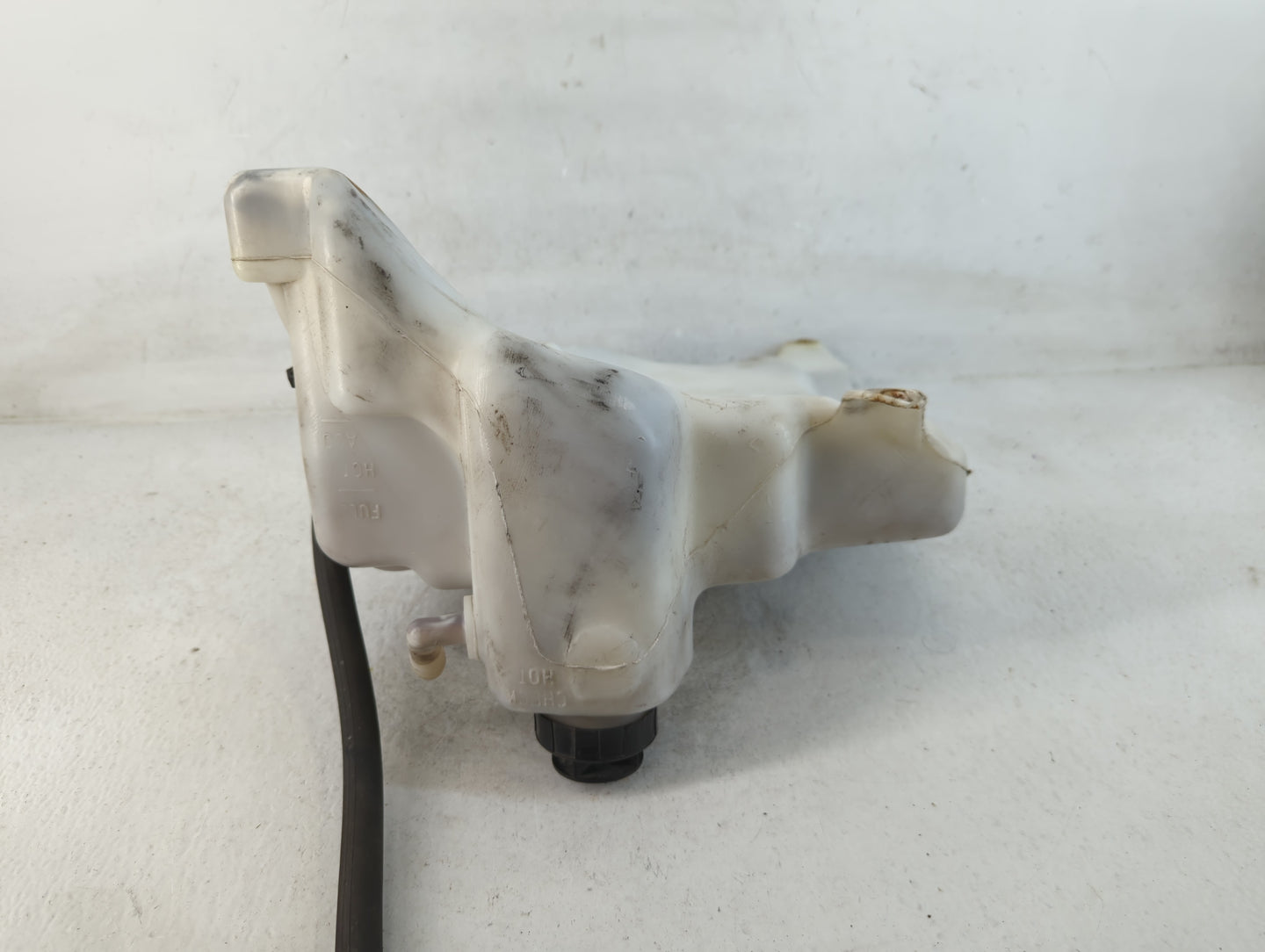 Oldsmobile Bravado Radiator Coolant Overflow Expansion Tank Bottle - Oemusedautoparts1.com