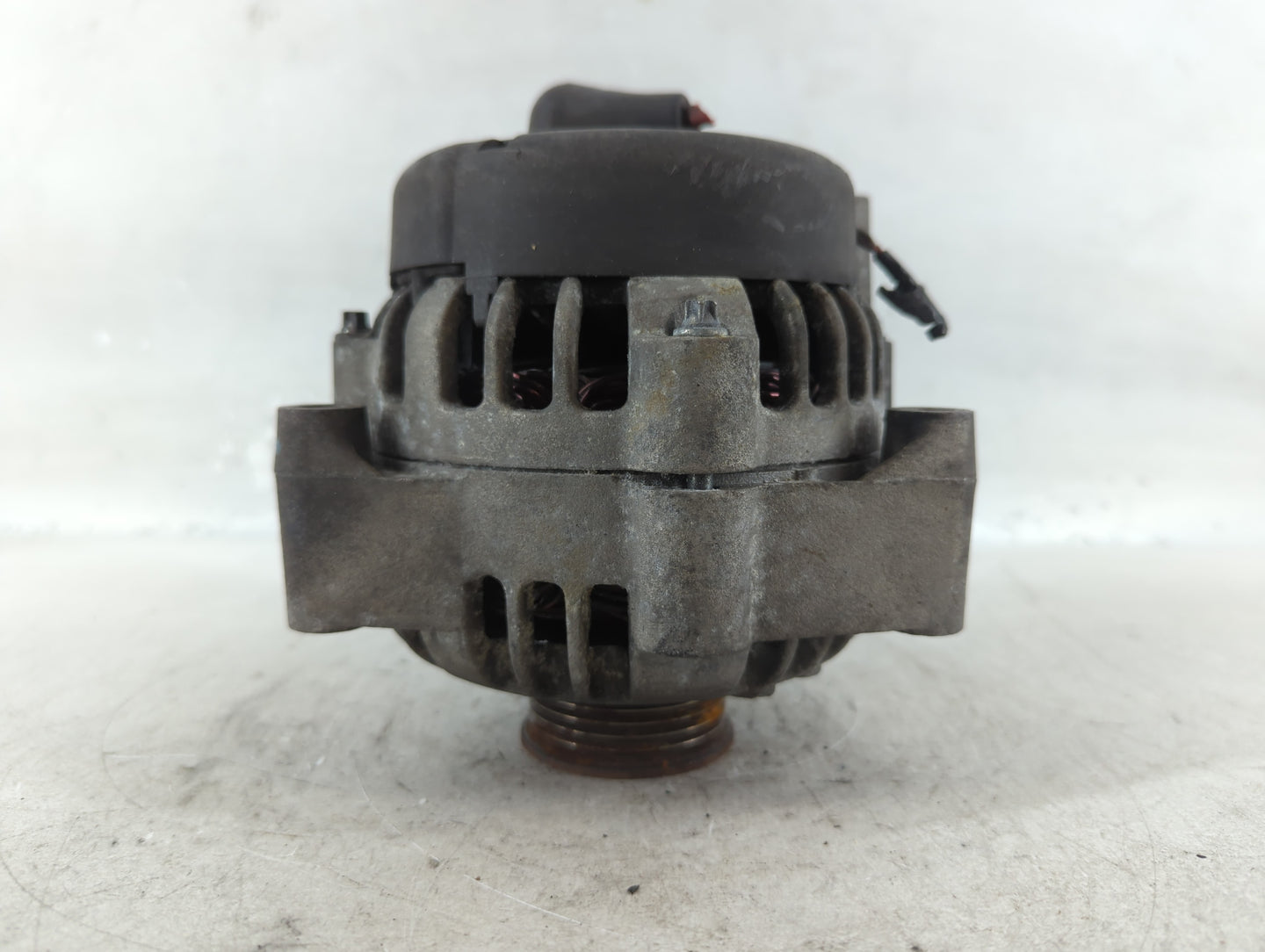 2001 Oldsmobile Bravado Alternator Replacement Generator Charging Assembly Engine OEM Fits Fits 2002 2003 2004 2005 OEM Used