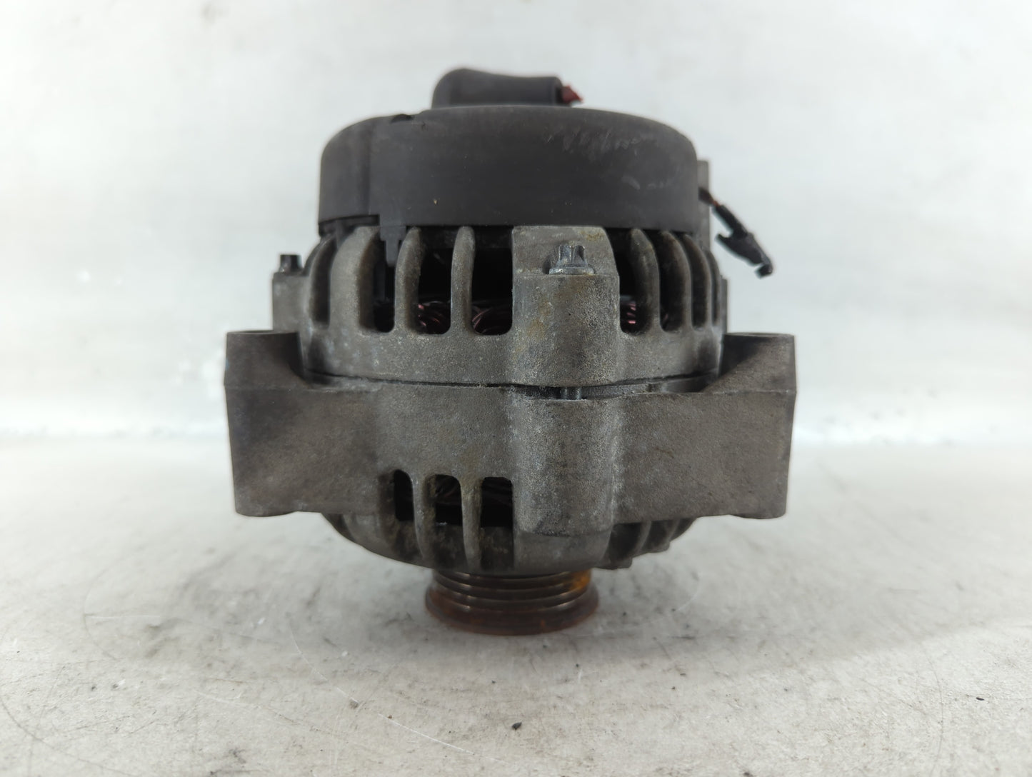 2001 Oldsmobile Bravado Alternator Replacement Generator Charging Assembly Engine OEM Fits Fits 2002 2003 2004 2005 OEM Used