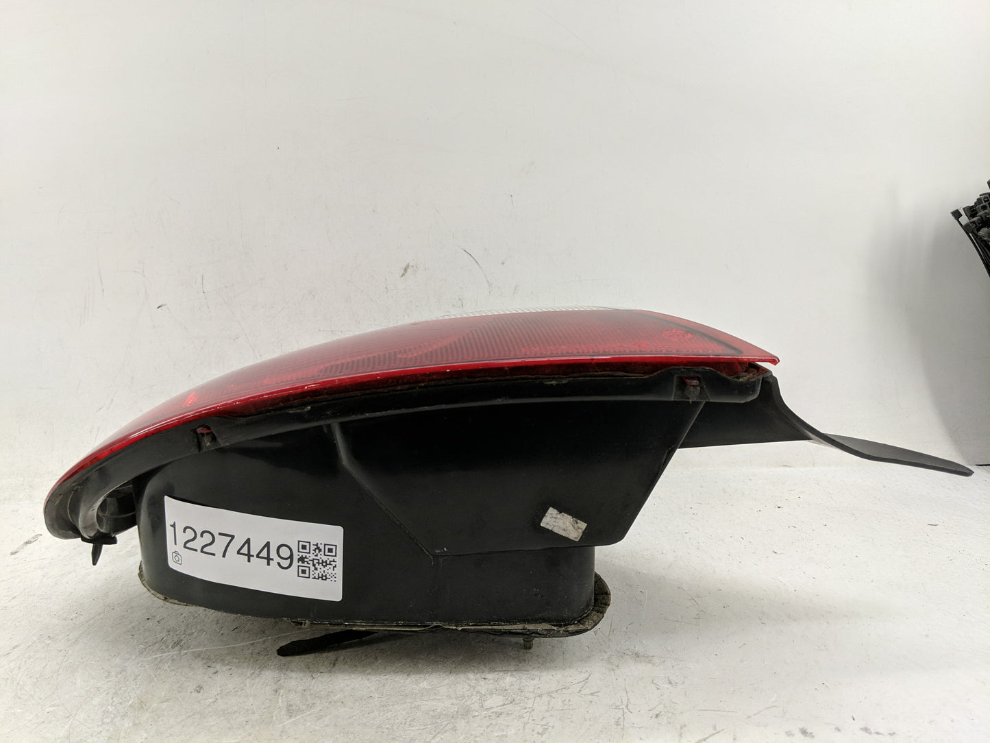 2001 Plymouth Neon Tail Light Assembly Driver Left OEM P/N:5288527 Fits Fits 2000 2002 OEM Used Auto Parts - Oemusedautopart