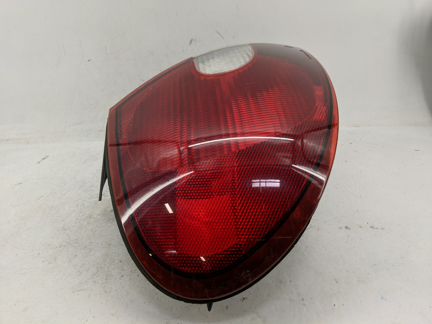 2001 Plymouth Neon Tail Light Assembly Driver Left OEM P/N:5288527 Fits Fits 2000 2002 OEM Used Auto Parts - Oemusedautopart