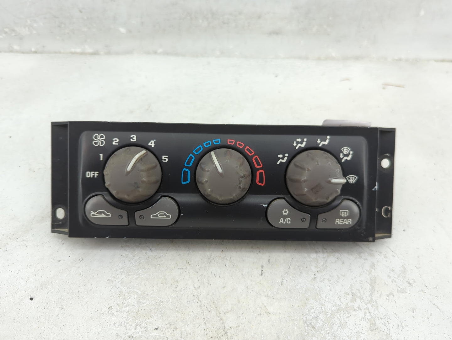2001-2005 Pontiac Aztek Climate Control Module Temperature AC/Heater Replacement P/N:10301044 Fits Fits 2001 2002 2003 2004 