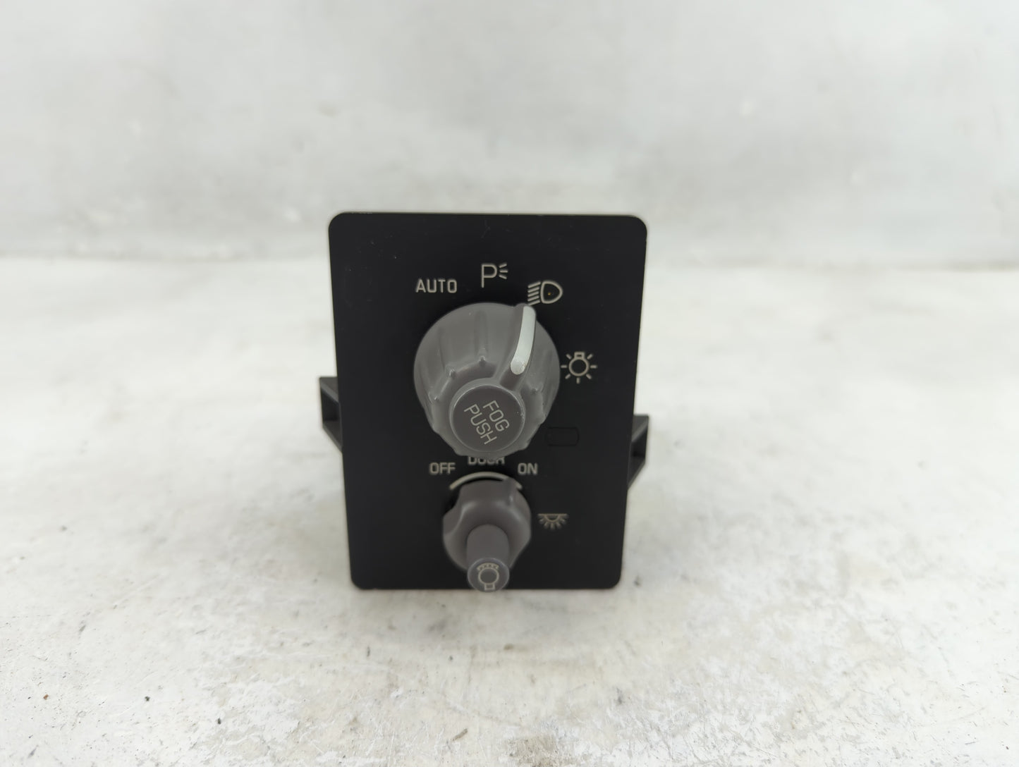 2001 Pontiac Aztek Headlight Head Light Switch Lamp Control 10410465 - Oemusedautoparts1.com